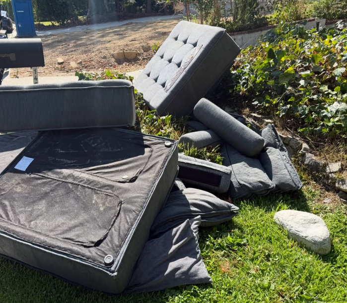 Furniture Removal couch removal smithtown
